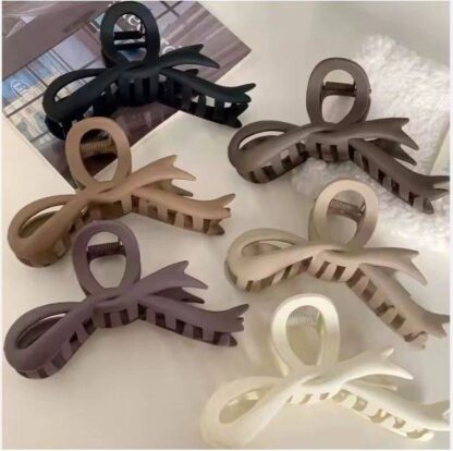Matte Acrylic Bow Hair Claws